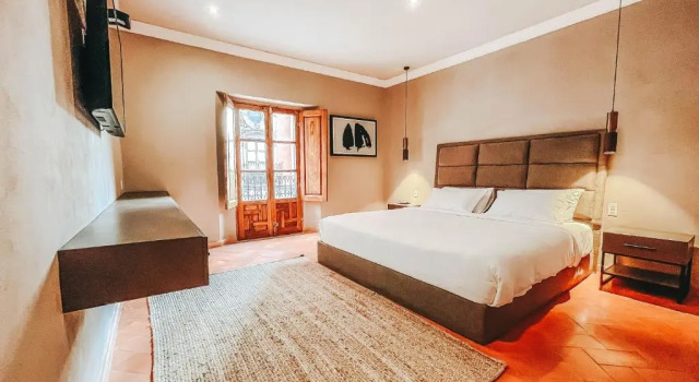 Семейный люкс Mikaella Hotel