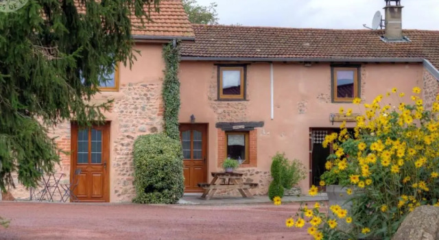 House Gite 2 Personnes Le P'Tit Parigny..., Reservar Hotel Parigny Paris