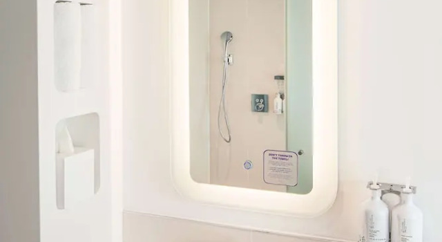 Трёхместный номер Premium YOTEL London City