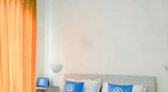 Adiputra Guesthouse 2, Rezervovat Hotel 3hvězdičkové hotely v Yogyakarta Province, 3*