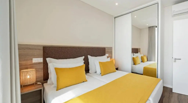 Апартаменты Deluxe Monumental Plaza by Petit Hotels