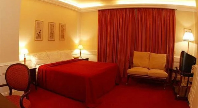 Takaya Suites Hotel, Prenota Hotel Hotel a Greater Beirut con parcheggio, Parcheggio