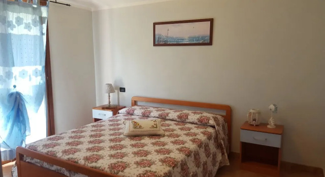 House With one Bedroom in Imperia, With Wonderful City View, Pool Acce