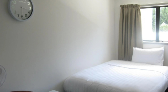 Greenlane Motel