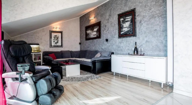 Luxury apartment Alduk close to Znjan beach with the sea view, Prenota Appartamento Hotel a Croatian Islands con parcheggio, Parcheggio