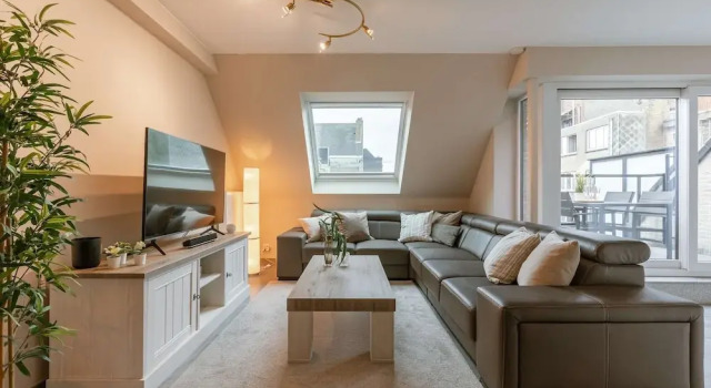 Spacious 3-bedroom Apartment in Oostende