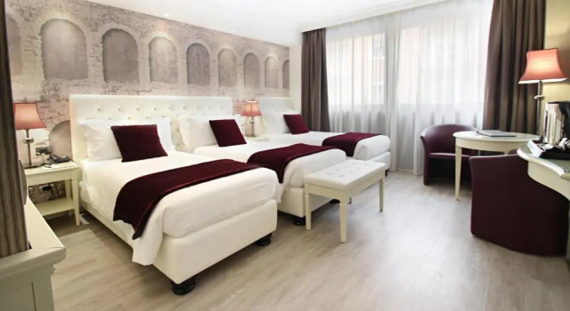 Трёхместный номер Deluxe Hotel Giberti & Spa