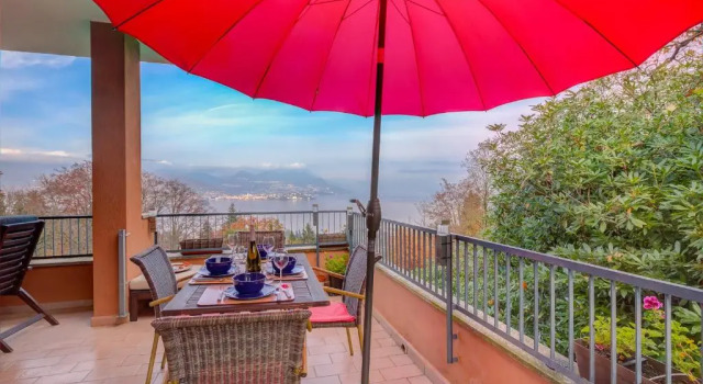 Апартаменты La Bellavista Penthouse