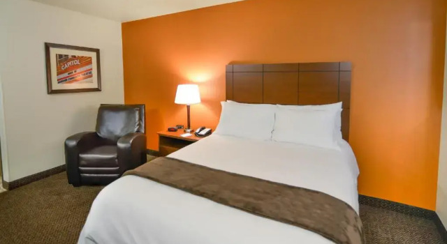 My Place Hotel-Chicago West/North Aurora, Il, Boek Hotel Aurora 