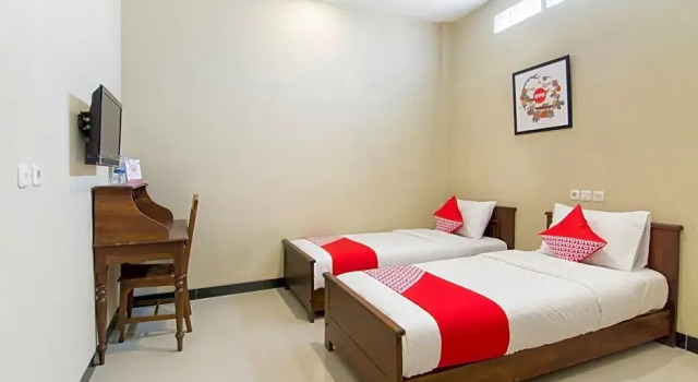Номер Standard Super OYO 890 Dewi Fortuna Guest House
