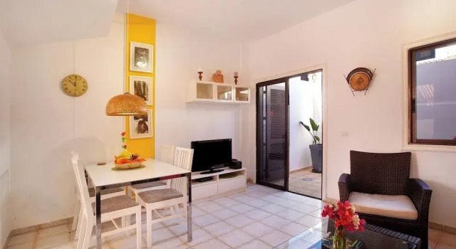 Casa Dos Angeles - In the Sunny South of Tenerife, Disinfected Latest Guideline, Prenota Hotel Hotel a Tenerife con piscina, Piscina