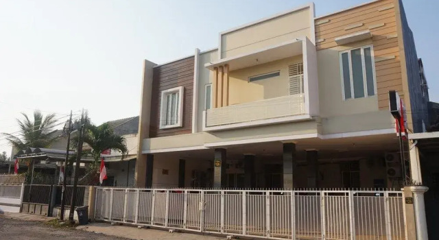 Oyo 1295 Linns Family Residence