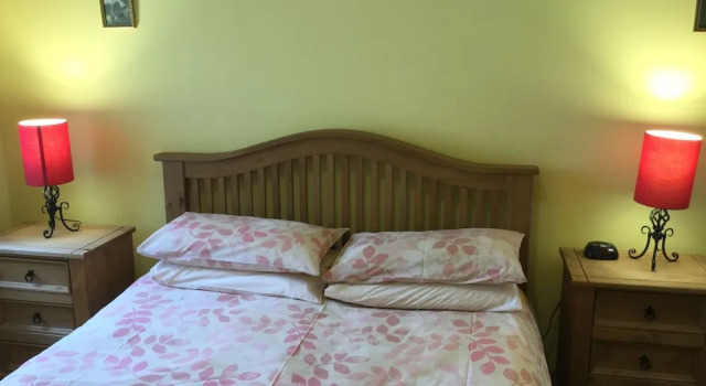 Апартаменты Inverness Apartments - Courtyard