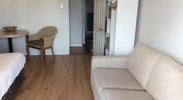 Studio Discovery Bay
