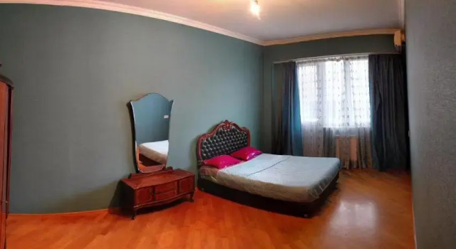 M.Aleksidze Street 1 Block 1 Entrance 1 Floor 11