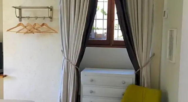Room with a vue, Забронировать Отель Ницца Приморские Альпы, рядом с Касл-Хилл