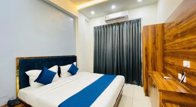 Hotel Rajgharana, Забронировать Отель Отели штата Раджастхана 3 звезды, 3*