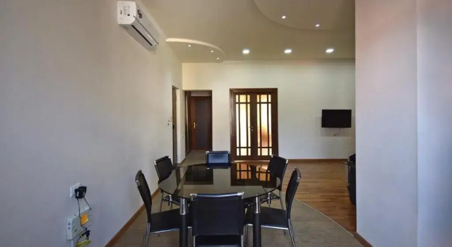 Tumanyan street, 3 bedrooms New Renovated apartment TM662