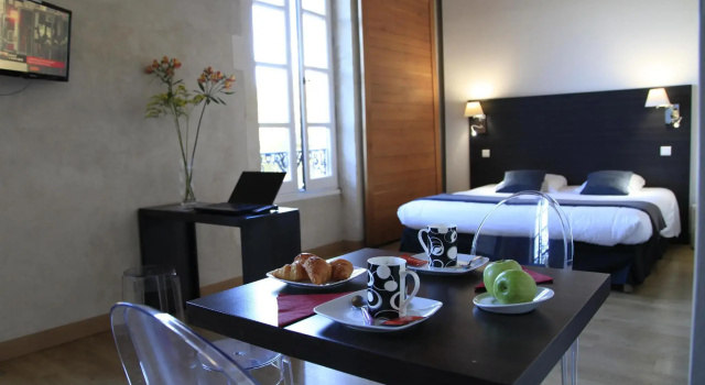 Suite Apparthotel Odalys Le Cheval Blanc