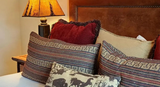 Люкс с балконом Parkway Inn of Jackson Hole