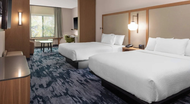 Люкс Fairfield by Marriott Inn & Suites Medford