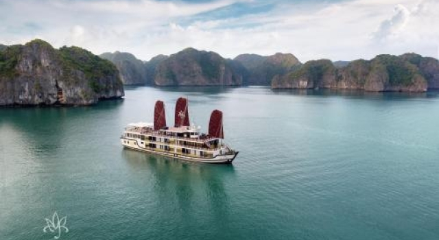 Orchid Ha Long Cruise, Забронировать Отель Отели Хайфона 5 звезд, 5*