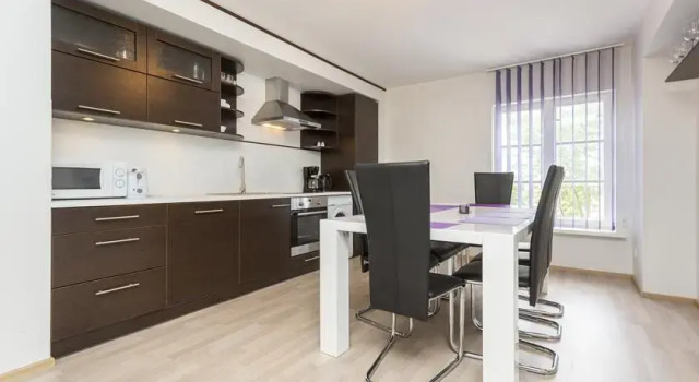 Raunex Apartment, Prenota Appartamento Hotel a Baltic Sea con parcheggio, Parcheggio