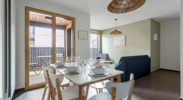 Suite Croix-Rousse T3 avec patio !, Rezerwuj Apartament 4th arr Lyon