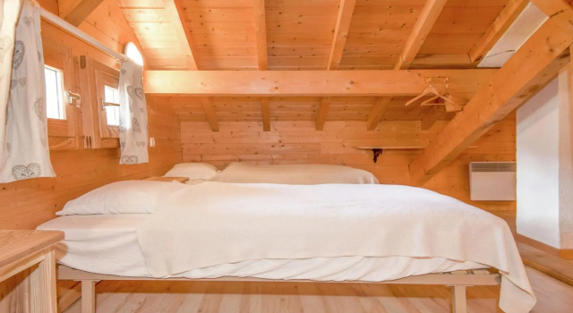 Mountain-View Chalet In Chatel Near Skiing Area, Забронировать Шале Виллы Овернь-Рона-Альпы, Вилла