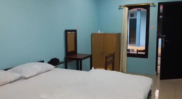 Antoneri Lodge, Reservar Hotel Moni Indonésia