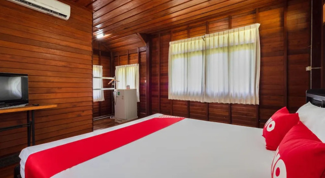 Номер Deluxe OYO 1143 Phet Luran Thai Resort Kohchang