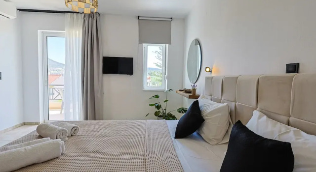 AVENA Suites
