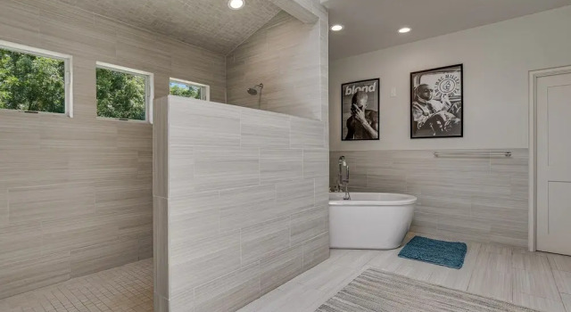 The Above Lake Austin Premiere 8 Bedroom Estate, Забронировать Дом для отпуска Флугервил Greater Austin