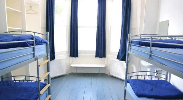 Brighton Youth Hostel, Забронировать Хостел Отели Исторического графства Суссекса с парковкой, Парковка