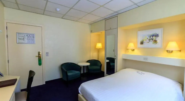 Двухместный номер Standard Hotel Pacific