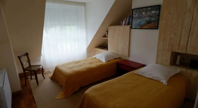 Chambres d'Hôtes Annie Lorcy, Забронировать Отель Отели в центре Ла-Трините-сюр-Мер с завтраком, отели в центре Ла-Трините-сюр-Мер с завтраком