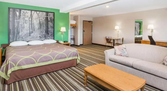 Люкс Super 8 by Wyndham Sioux City South
