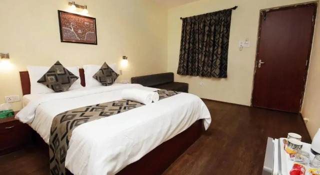 Номер Deluxe с видом на сад Westend Hotel
