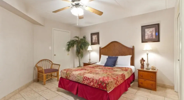 Saida IV Condominium 702