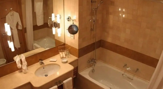 Номер Deluxe Safir Bhamdoun Hotel