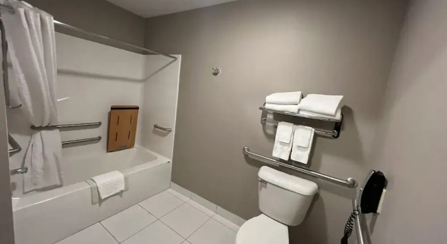 Двухместный номер Standard Okoboji Inn & Suites