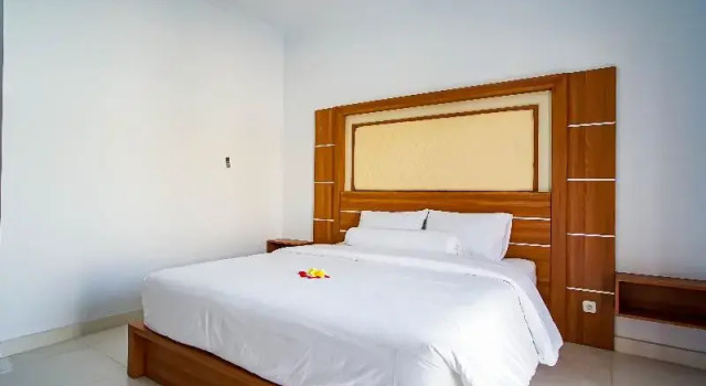 Kadek Bagus Guest House by ZUZU, Rezerwuj Pensjonat Hotele SPA w Bali, SPA