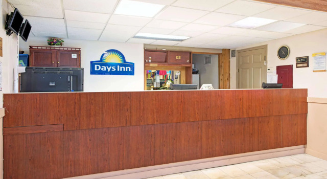 Days Inn by Wyndham St. Louis Lindbergh Boulevard