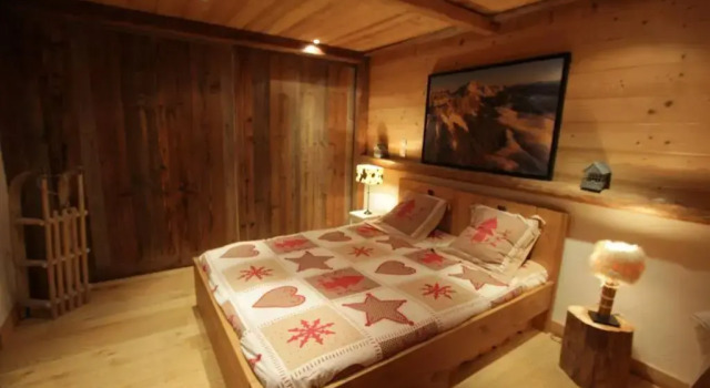appartement cozy dans chalet 6 pers voiture 4 roues motrice a dispo, Забронировать Шале Виллы Овернь-Рона-Альпы, Вилла