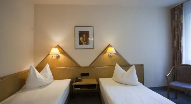 Hotel Bel Air, Prenota Hotel Berlino Germania, vicino a Karow
