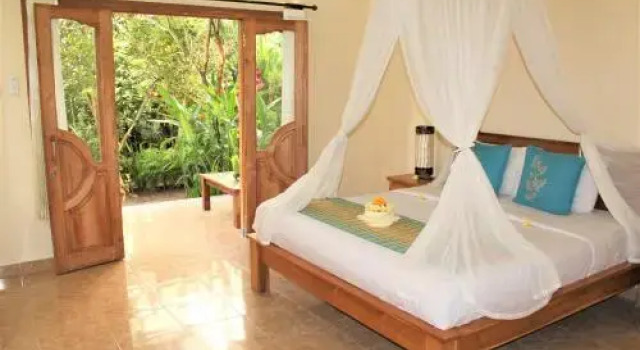 Restu Ubud Villa, Забронировать Гостевой дом Отели провинции Бали с завтраком, Завтраки