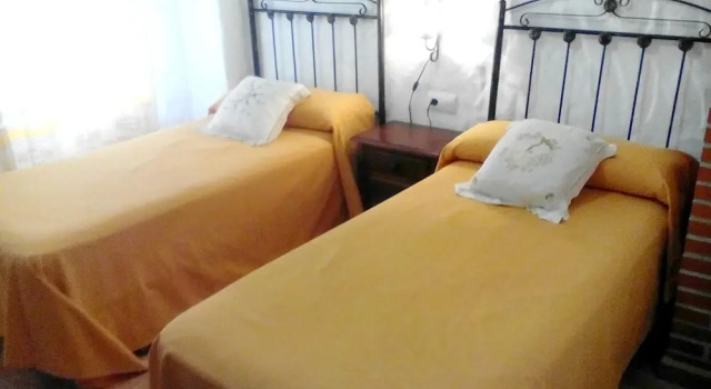 House With 4 Bedrooms in El Bosque, With Wonderful Mountain View and Wifi, Забронировать Отель Отели Эль-Боске 3 звезды, 3*