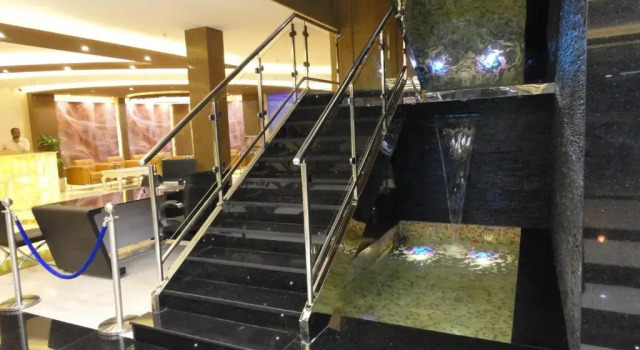 Al Andalus Plaza Hotel, Prenota Hotel Adliya Manama