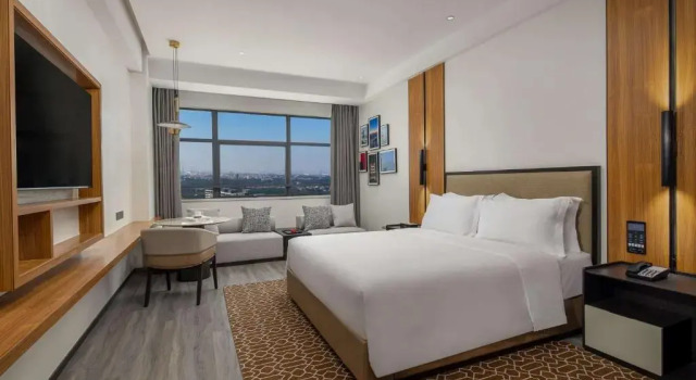 Номер Superior Ramada By Wyndham Maoming Dianbai