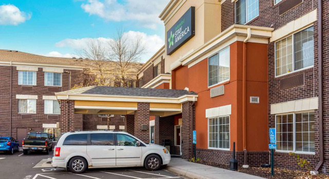 Extended Stay America - Minneapolis - Eden Prairie - Technology Drive, Varaa Hotelli Hotellit Minnesota pysäköinnillä, Pysäköinti